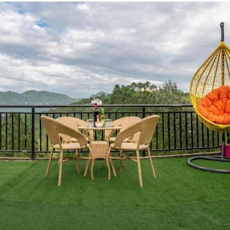 Mystic Forest View Kasauli I Serviced Villa I Best Seller I Vacations I Family Events I Open Air Lawn I Sky Bonfire I Kasauli By Exotic Stays Extérieur photo