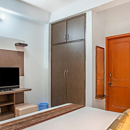 Mystic Forest View Kasauli I Serviced Villa I Best Seller I Vacations I Family Events I Open Air Lawn I Sky Bonfire I Kasauli By Exotic Stays Extérieur photo