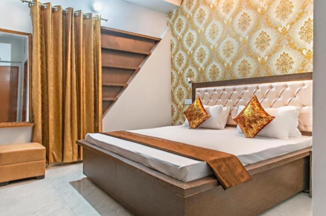 Mystic Forest View Kasauli I Serviced Villa I Best Seller I Vacations I Family Events I Open Air Lawn I Sky Bonfire I Kasauli By Exotic Stays Extérieur photo